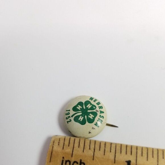 Vintage 1952 Nebraska 4H Club White Green Enamel Lapel Pin Brooch, Estate - Picture 4 of 5